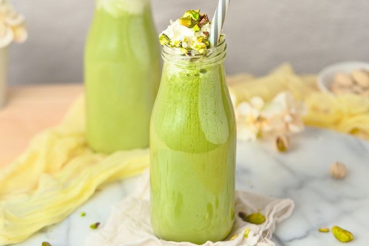 Cashew Pistachio Milkshake